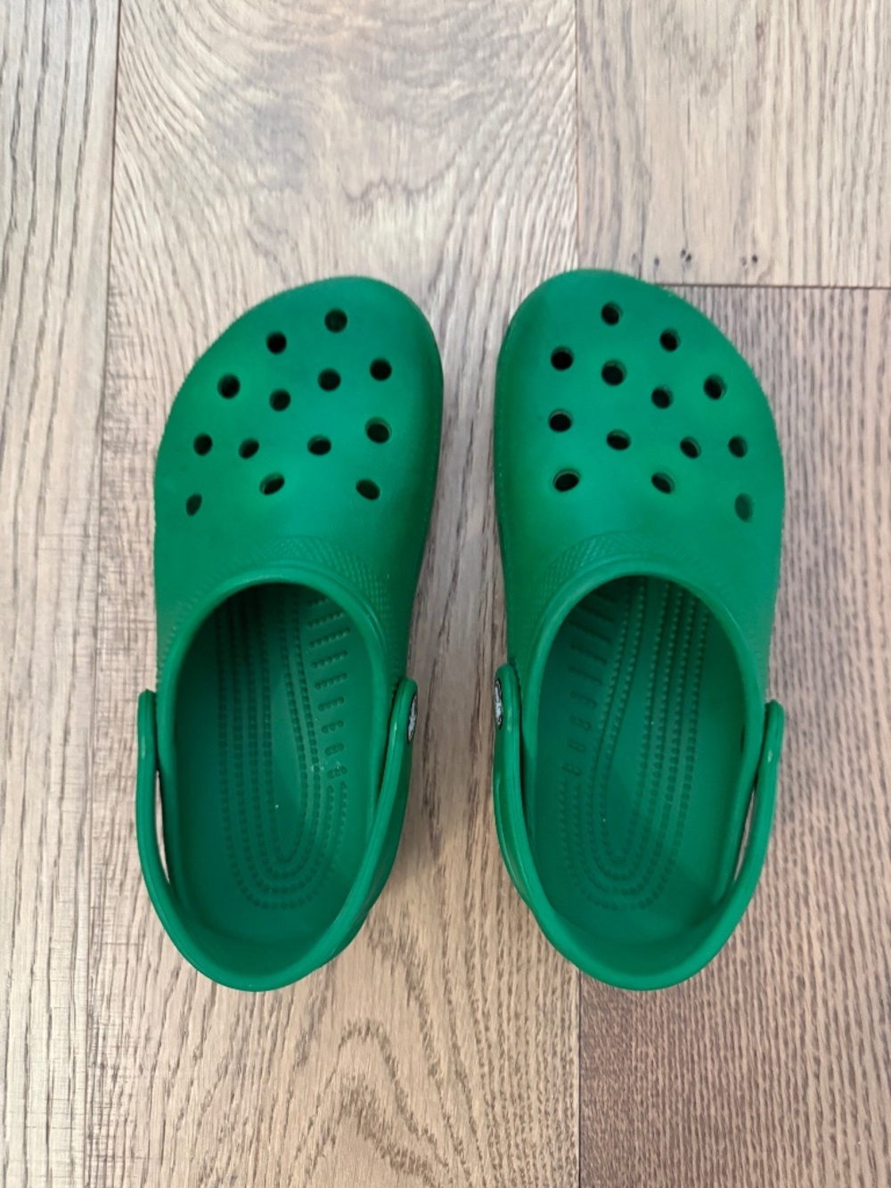 Crocs- green J3
